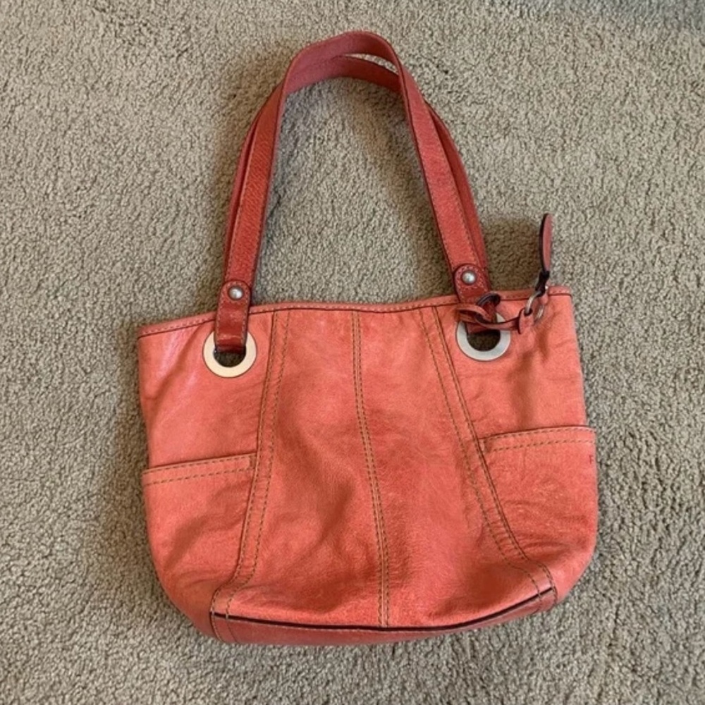 Fossil leather Coral Shoulder Bag